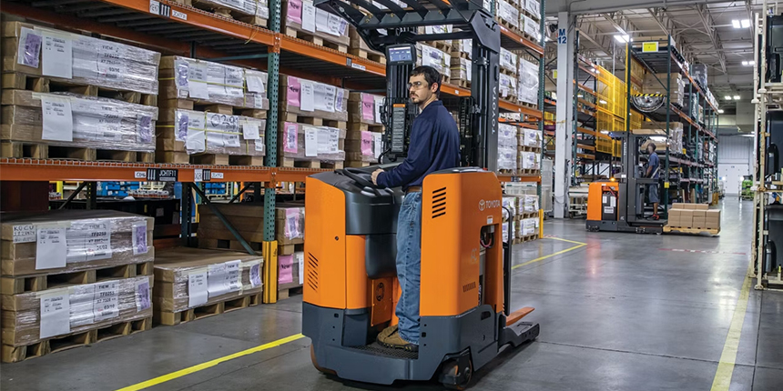 stand-up forklift trucks